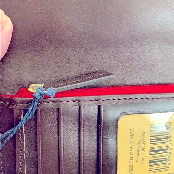 NWT - Dooney & Burke Croc Wallet in Smoke Gray with Gift Box - Picture 5 of 6